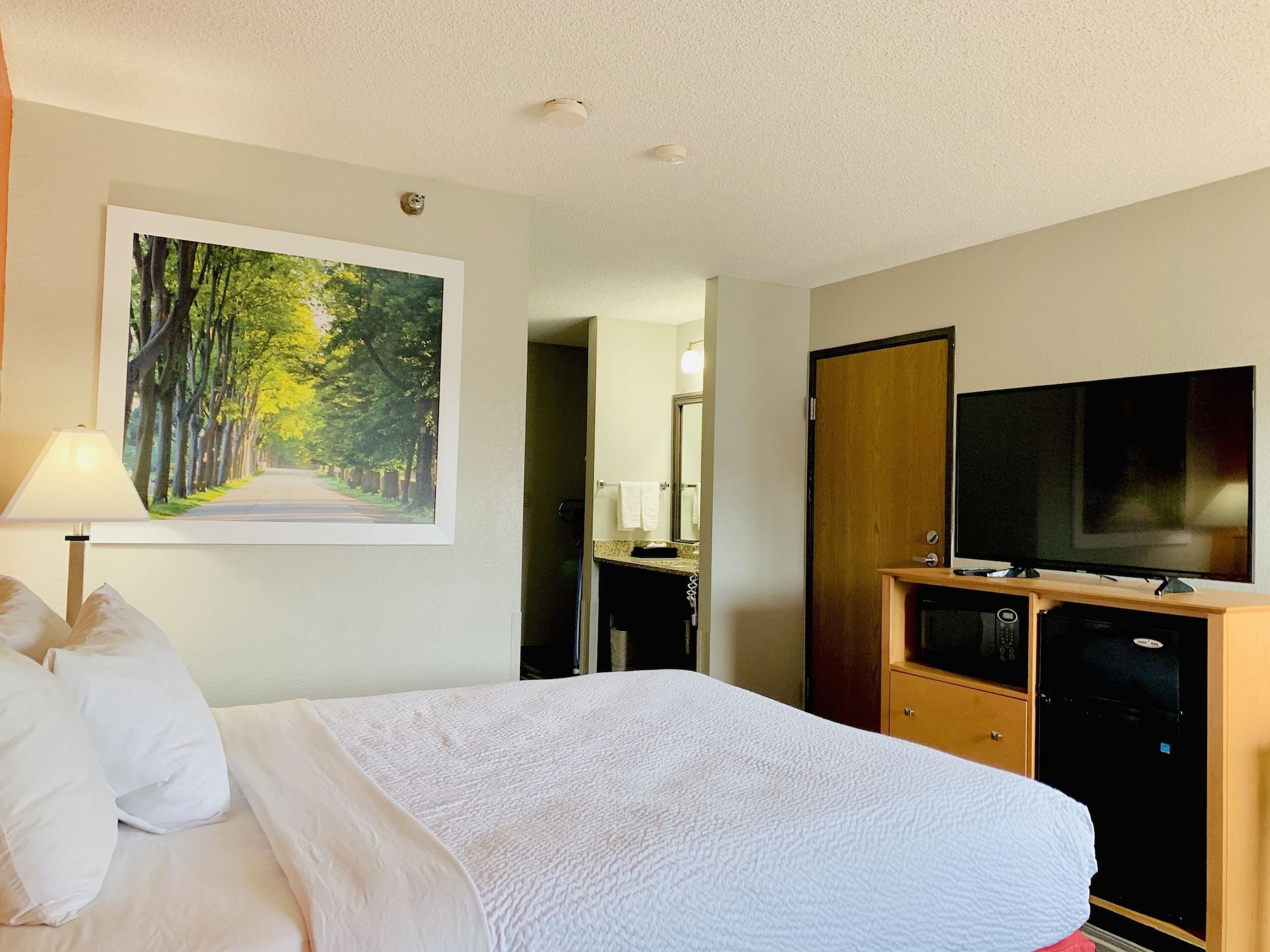 Days Inn By Wyndham Racine/Sturtevant エクステリア 写真