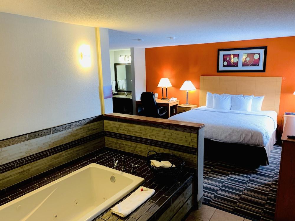 Days Inn By Wyndham Racine/Sturtevant エクステリア 写真
