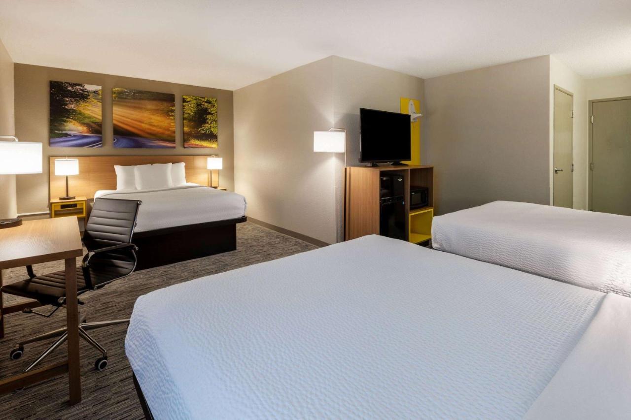 Days Inn By Wyndham Racine/Sturtevant エクステリア 写真