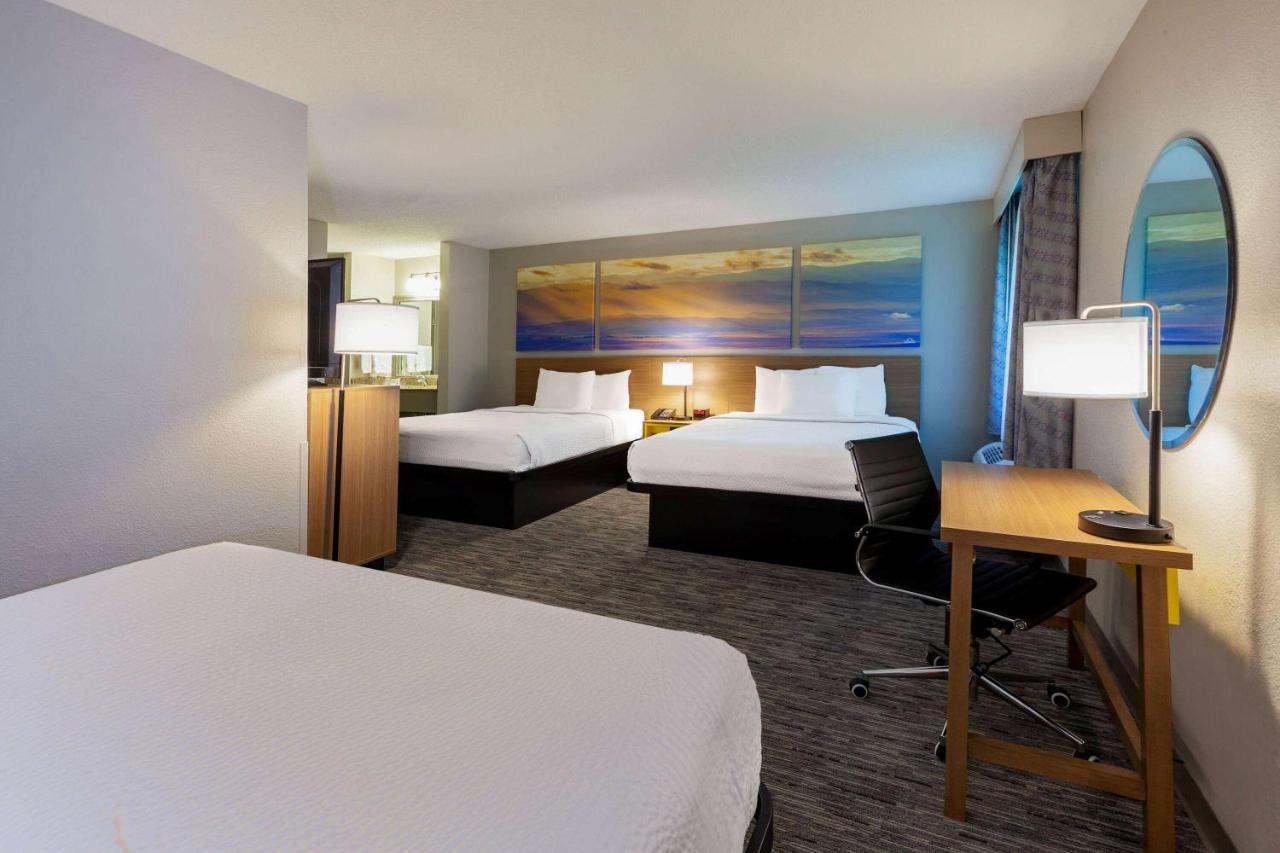 Days Inn By Wyndham Racine/Sturtevant エクステリア 写真