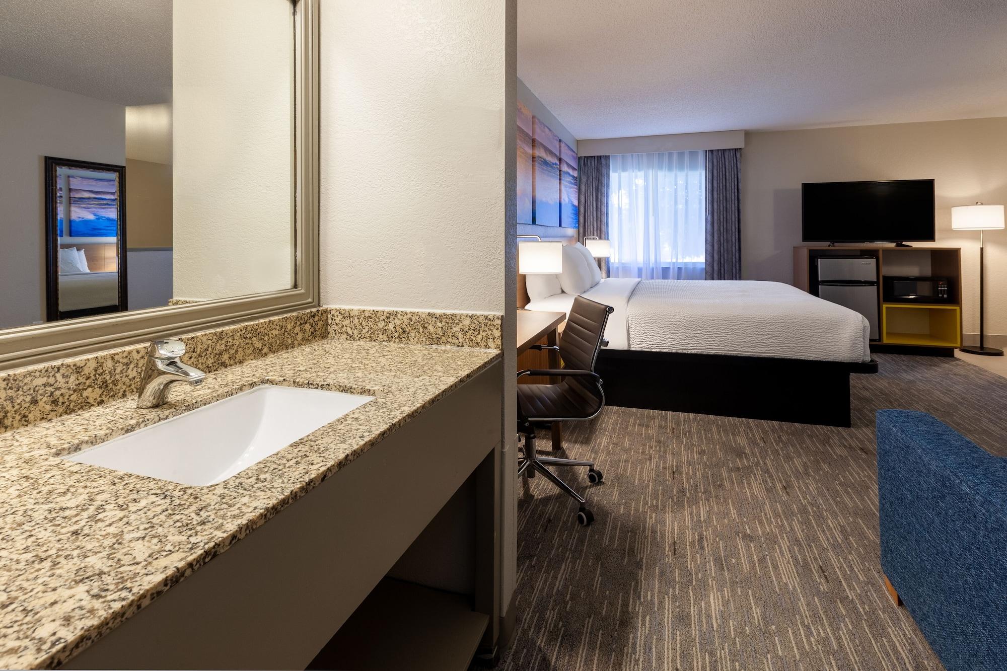 Days Inn By Wyndham Racine/Sturtevant エクステリア 写真