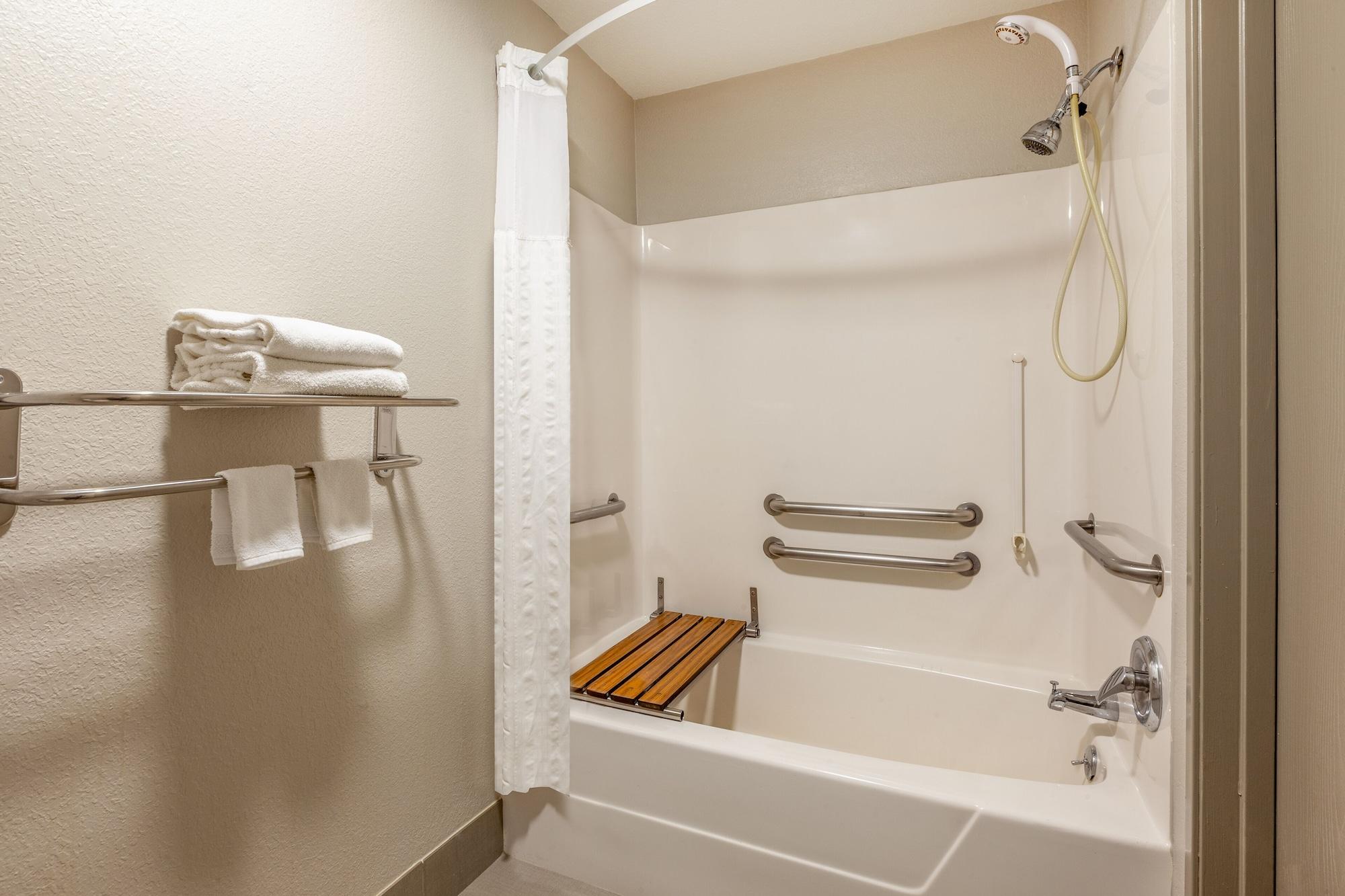 Days Inn By Wyndham Racine/Sturtevant エクステリア 写真