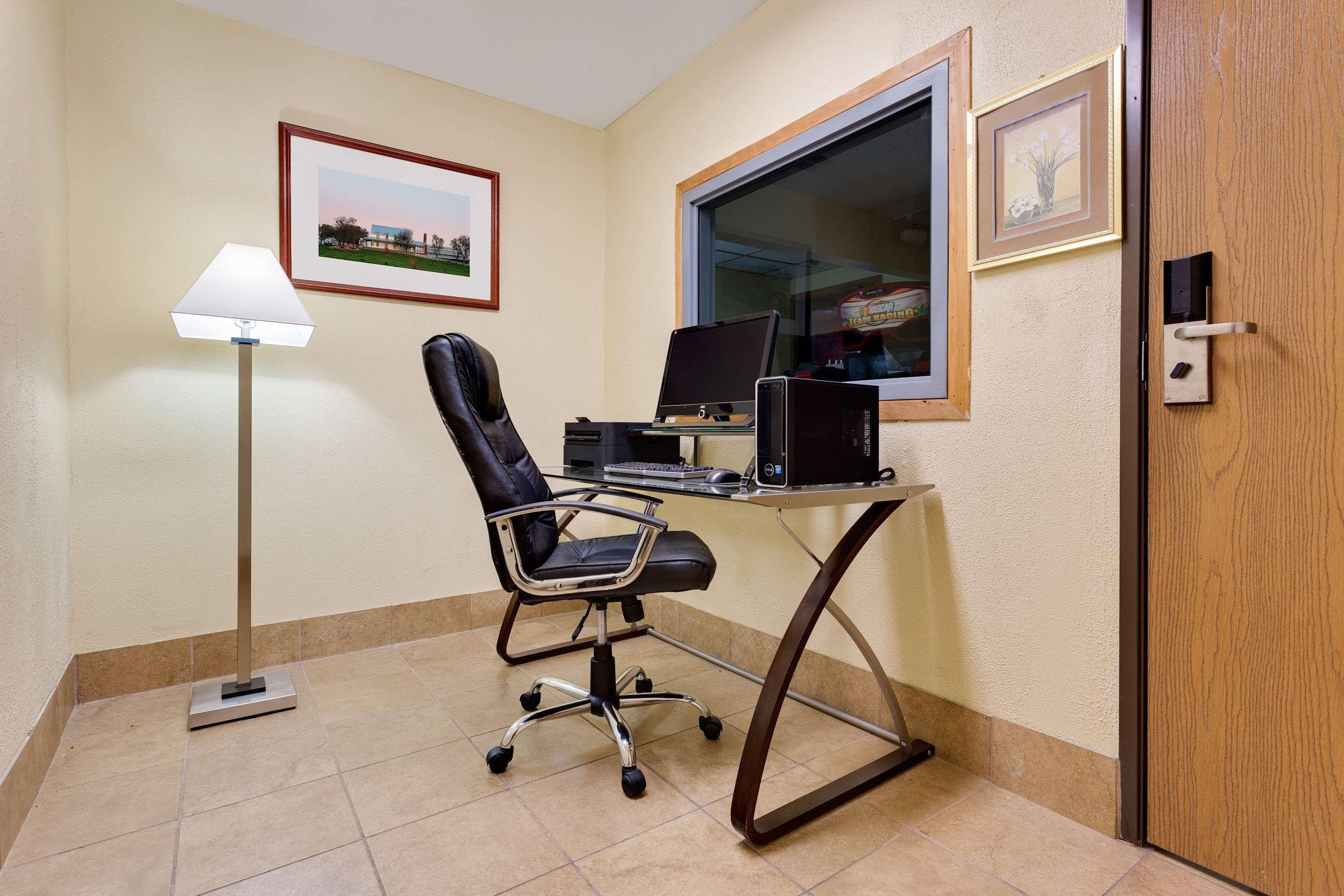 Days Inn By Wyndham Racine/Sturtevant エクステリア 写真